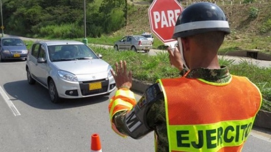Dos personas murieron en incidente en un puesto de control del Ejercito