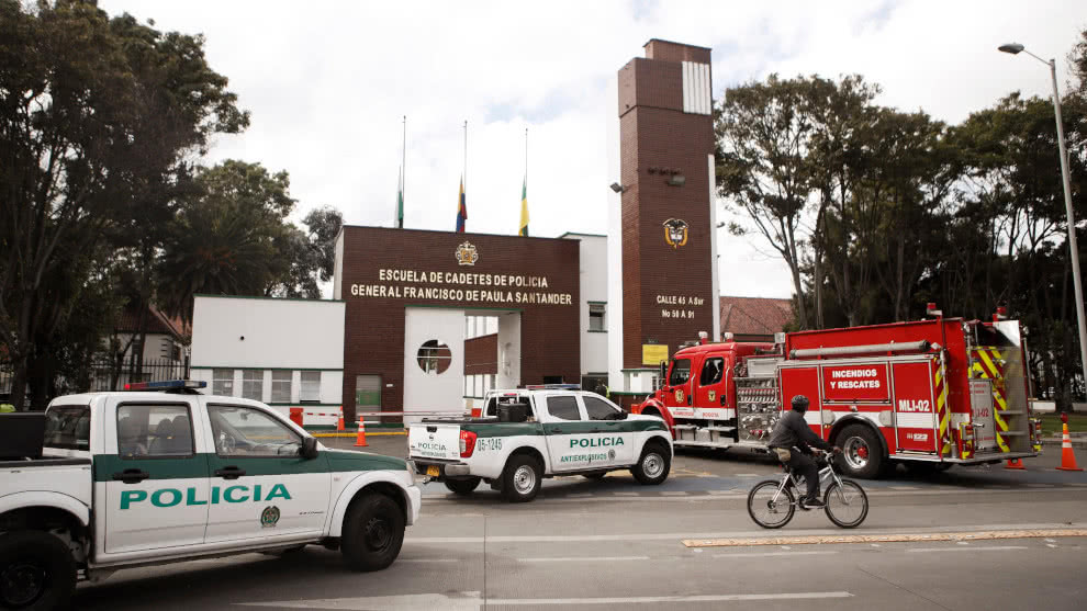 Piden 60 años de cárcel para presunto involucrado en atentado contra escuela General Santander
