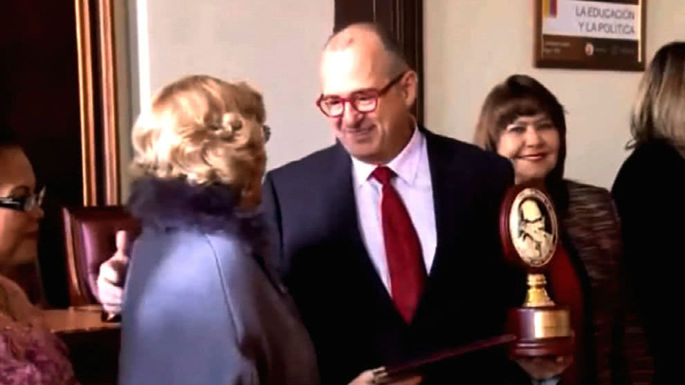 Jota Mario Valencia premios