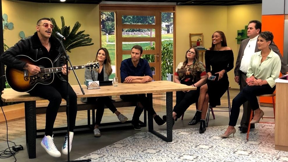 Los artistas Manuel Medrano y Carlos Fernández hablaron de música en Nuestra Casa Los artistas Manuel Medrano y Carlos Fernández hablaron de música en Nuestra Casa